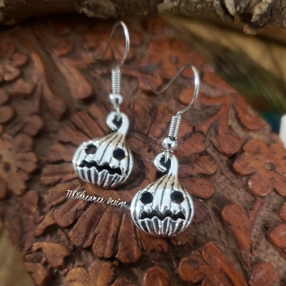 TINYdreamer Design Jewelry - Pumpkin GHOST King Halloween earrings Goth Emo Alt Creepy Horror Fan Gift idea